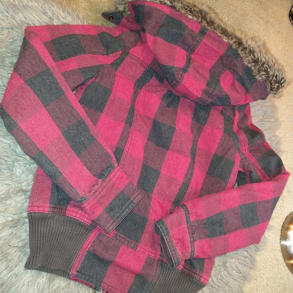 Roxy Jacket - Picture 3 of 10